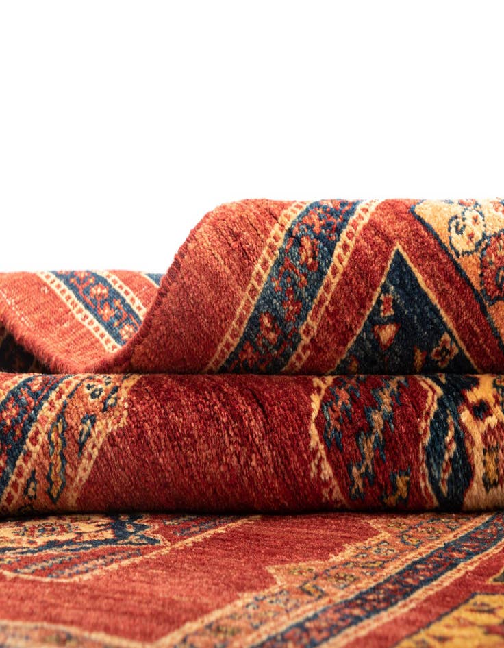 Detail image of 3' 7 x 5' 7 Kashkuli Wool Rug