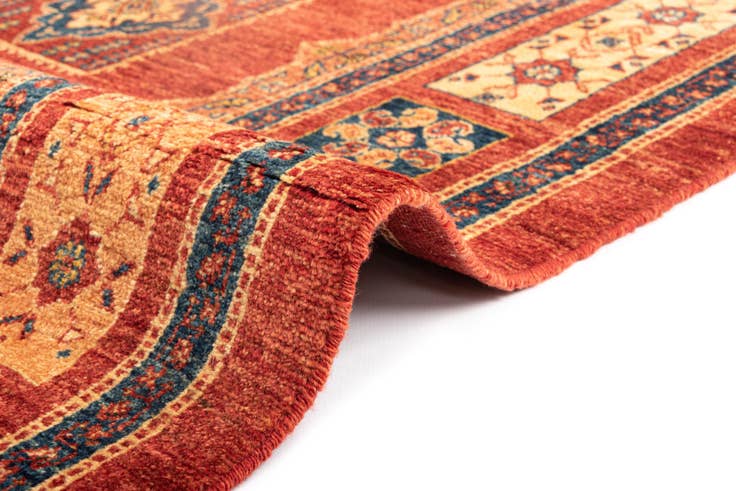 Detail image of 3' 7 x 5' 7 Kashkuli Wool Rug