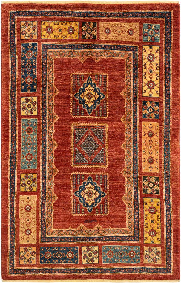 Detail image of 3' 7 x 5' 7 Kashkuli Wool Rug