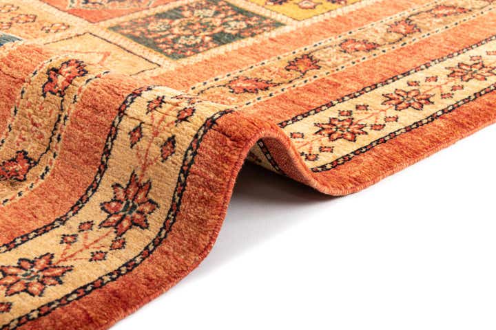 3' 6 x 5' 5 Kashkuli Wool Rug