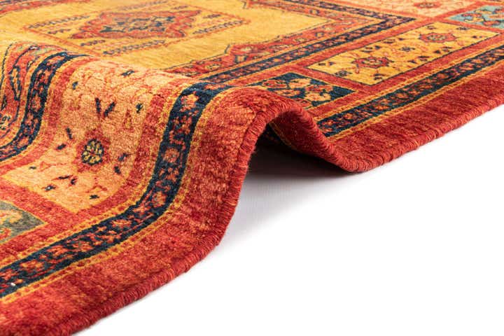 3' 7 x 5' 5 Kashkuli Wool Rug