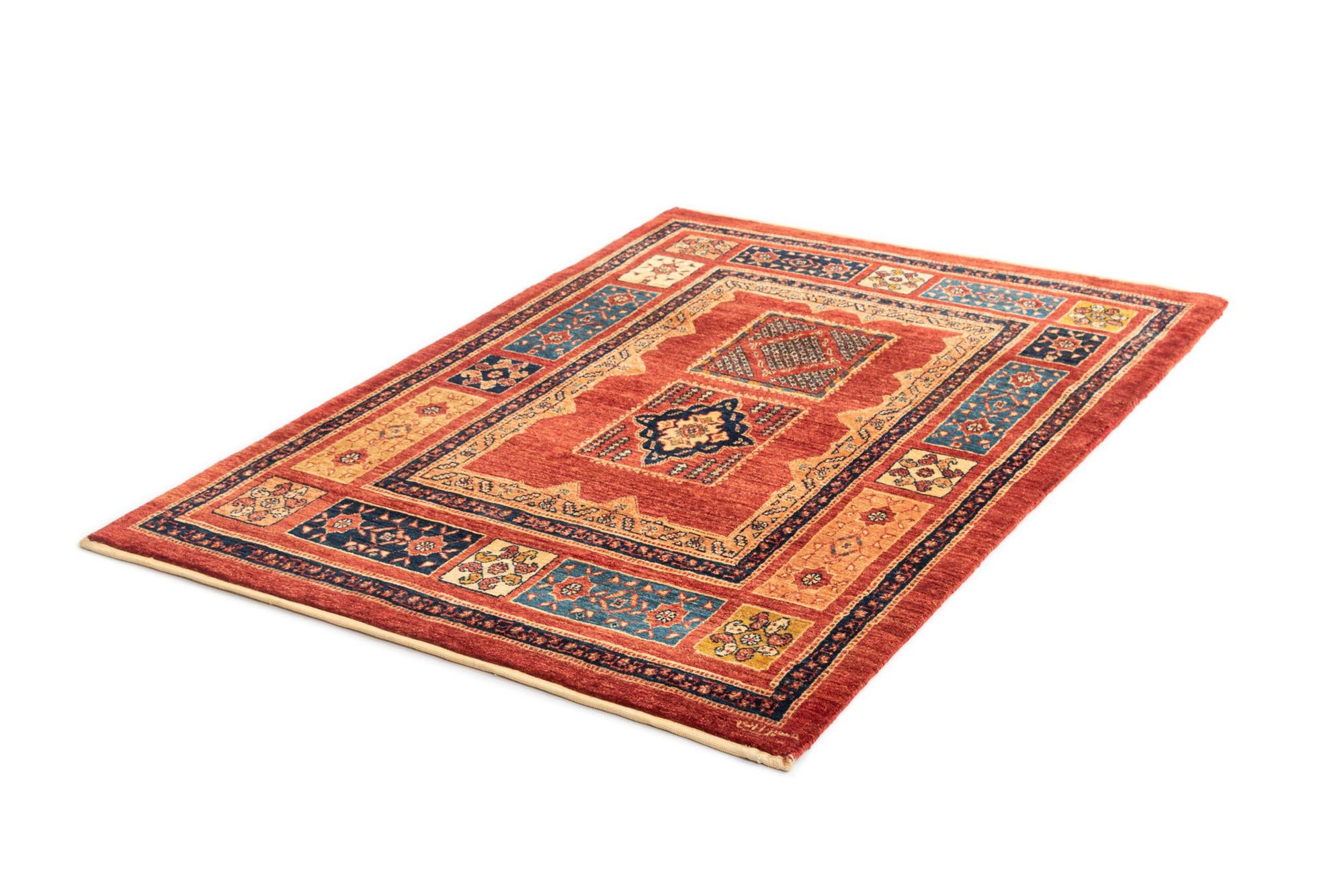 3' 6 x 4' 11 Kashkuli Wool Rug