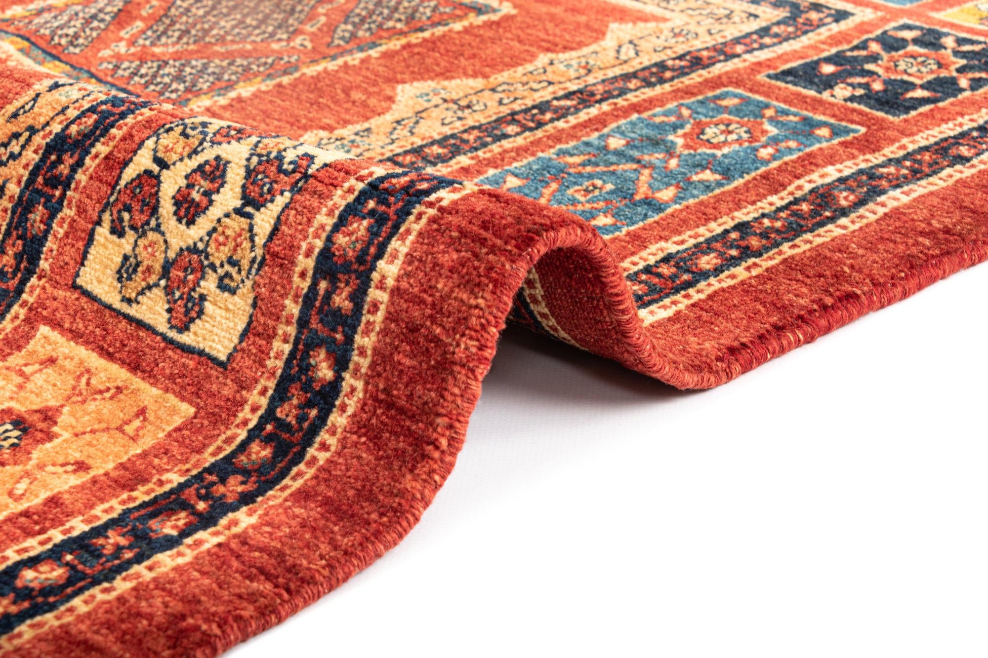 3' 6 x 4' 11 Kashkuli Wool Rug