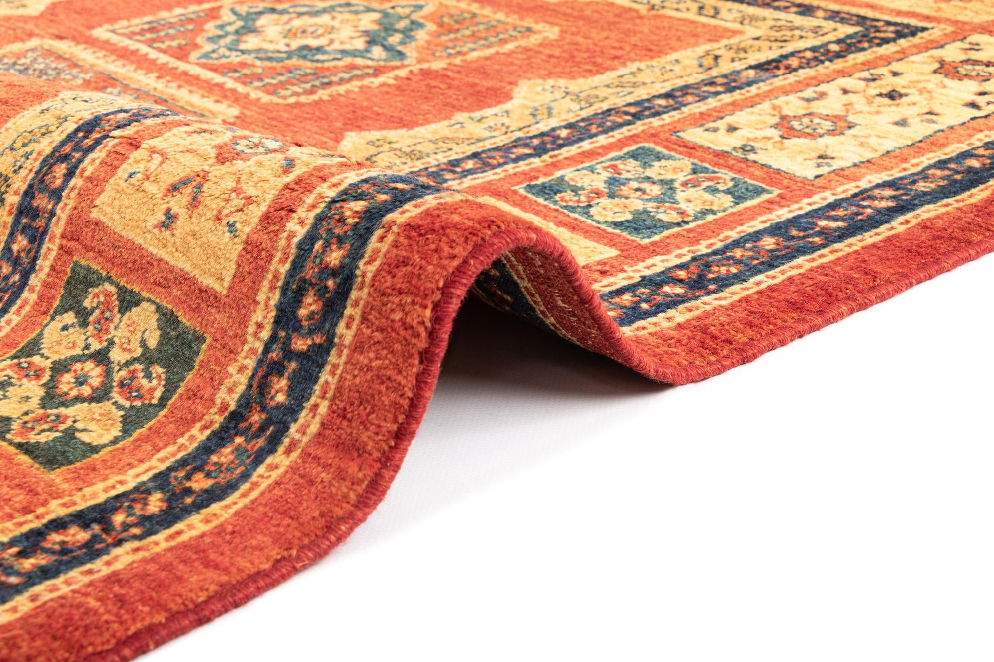 3' 8 x 4' 10 Kashkuli Wool Rug