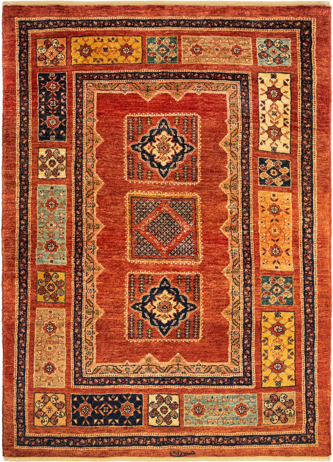 Detail image of 3' 7 x 4' 11 Kashkuli Wool Rug