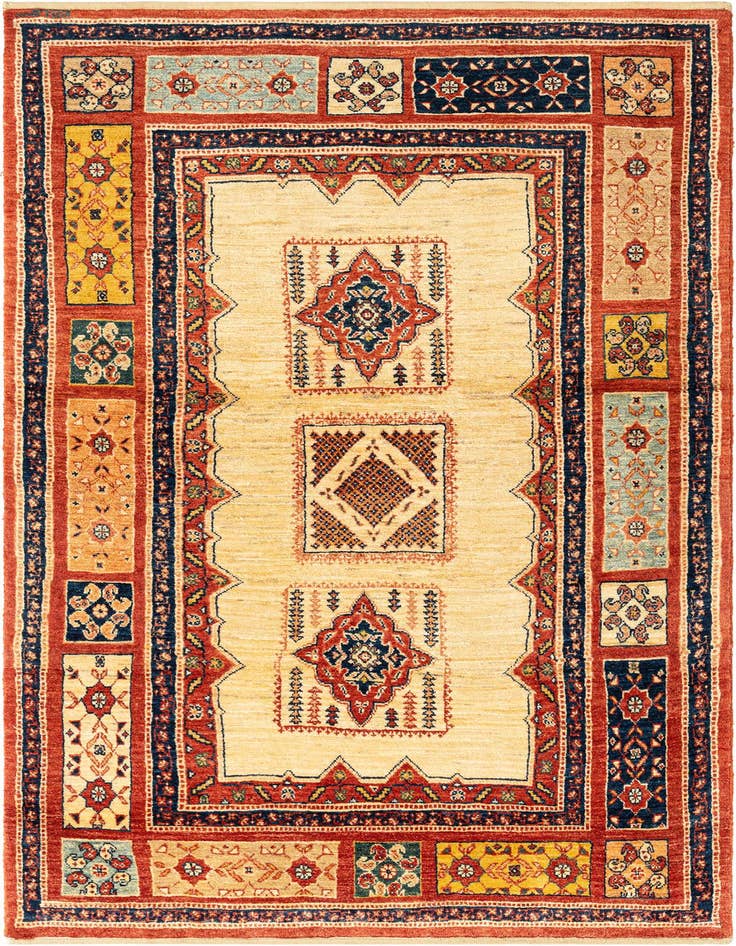 Detail image of 3' 5 x 5' 11 Kashkuli Wool Rug