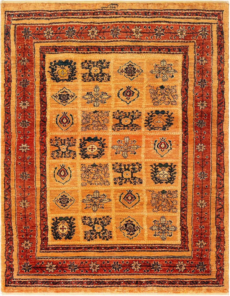 Detail image of 3' 6 x 4' 10 Kashkuli Wool Rug