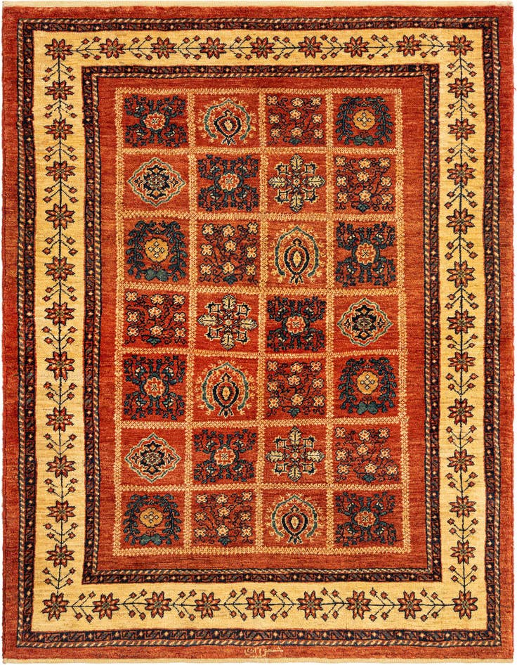 Detail image of 3' 9 x 5' 2 Kashkuli Wool Rug