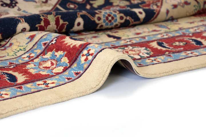 5' 1 x 7' Hand Knotted Kashkuli Persian Rug