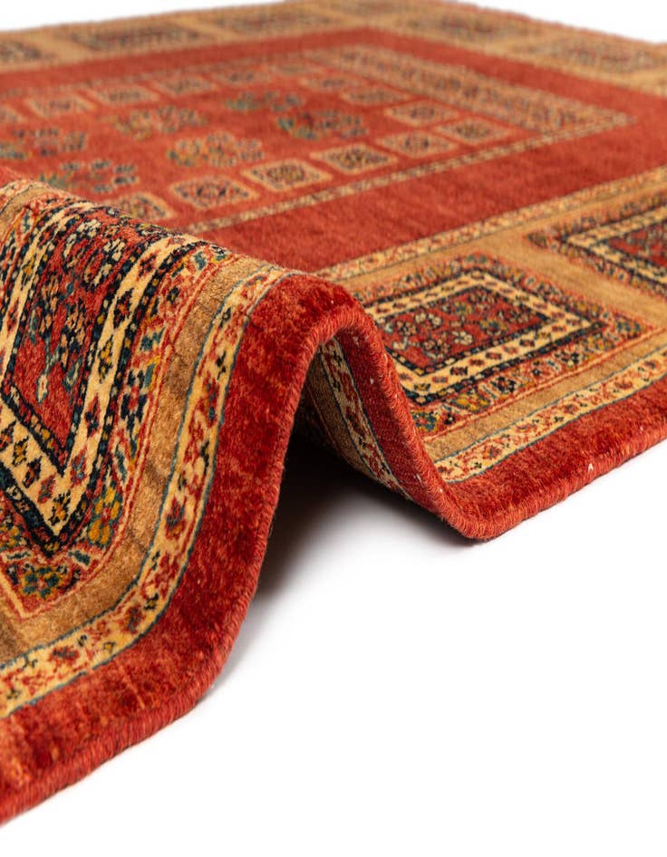 Detail image of 5' 8 x 7' 11 Kashkuli Rug