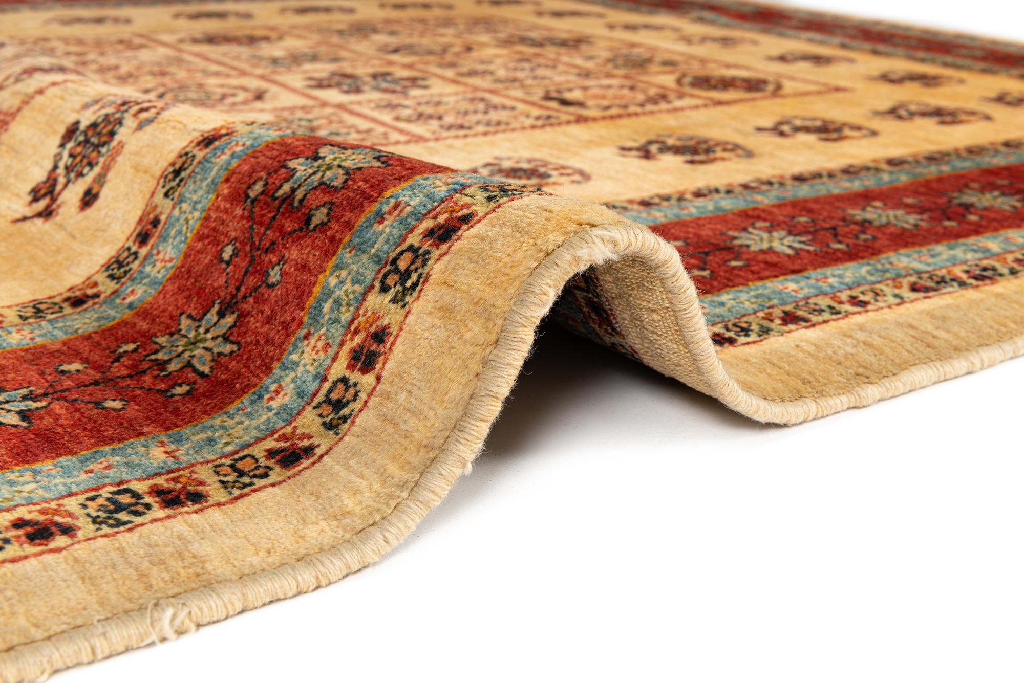 5' 9 x 7' 11 Kashkuli Rug
