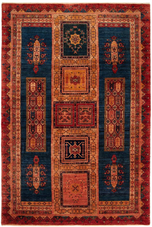 Detail image of 6' 8 x 10' Kashkuli Rug