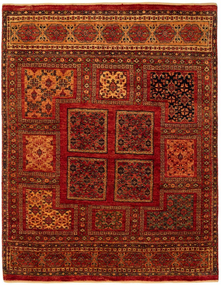 Detail image of 4' 9 x 5' 10 Kashkuli Rug