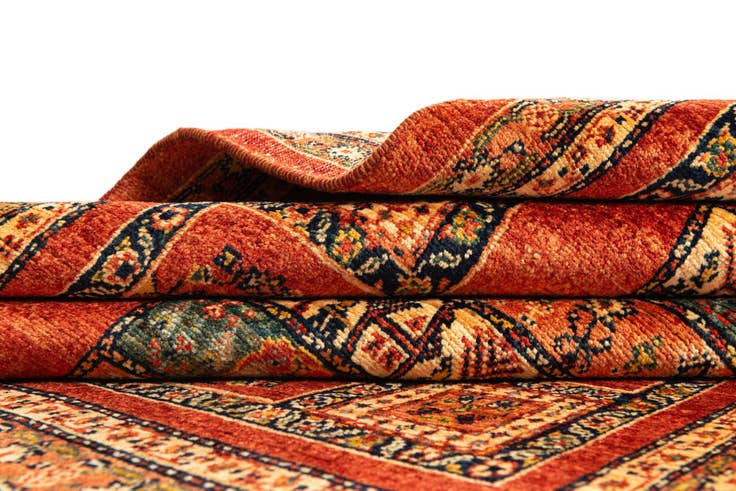 Detail image of 3' 9 x 5' 6 Kashkuli Rug