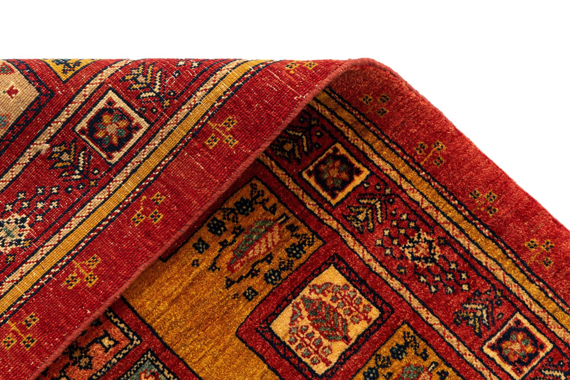 3' 6 x 5' 7 Kashkuli Rug