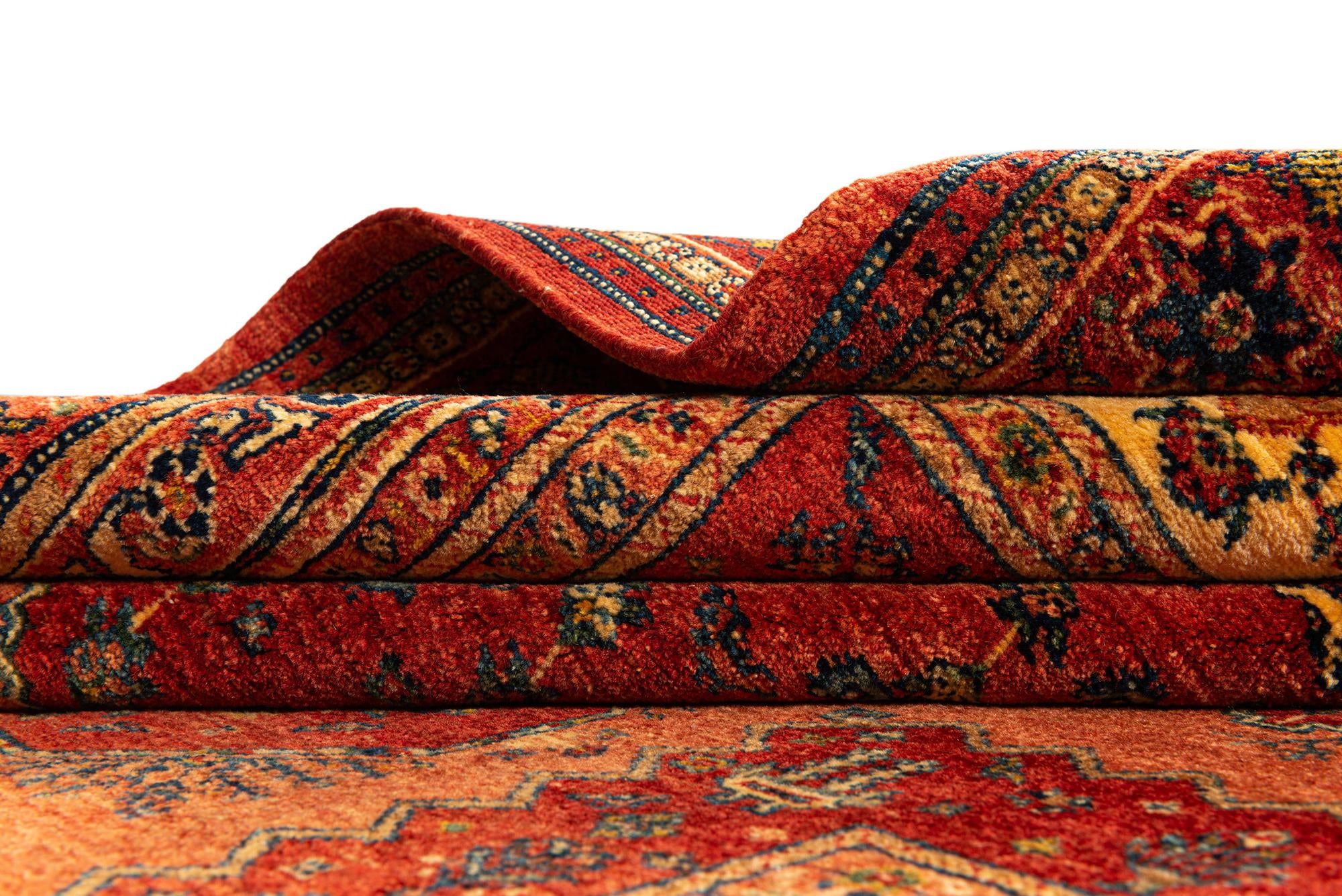 5' 7 x 7' 8 Kashkuli Rug