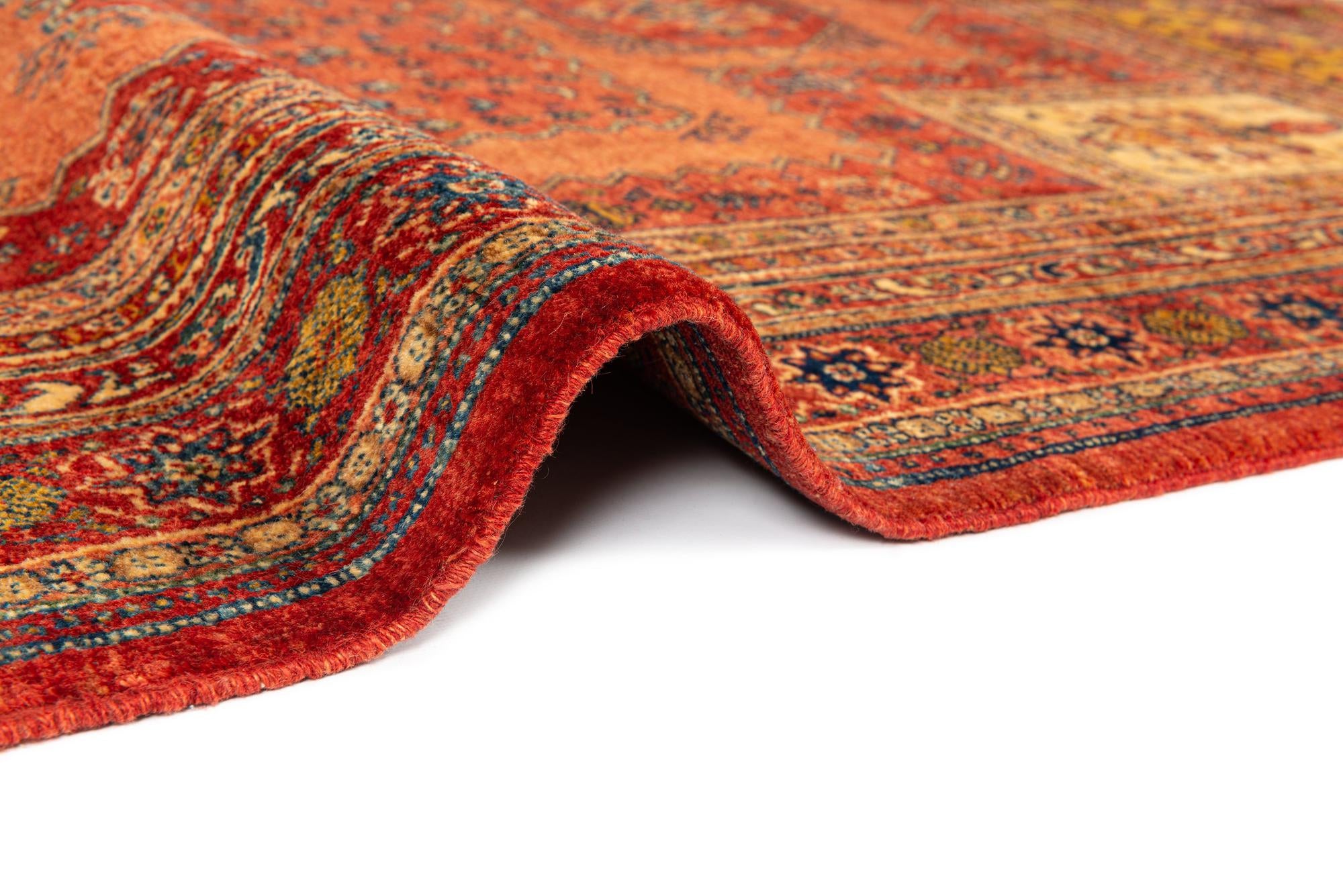 5' 7 x 7' 8 Kashkuli Rug