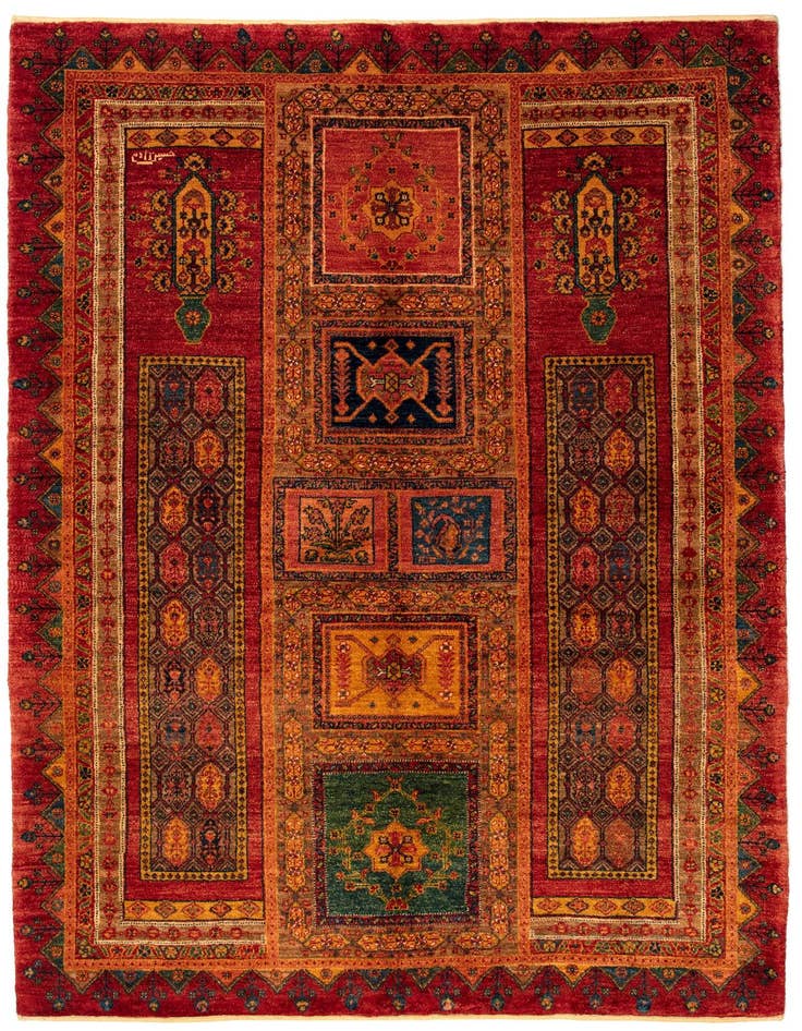 Detail image of 4' 8 x 7' 1 Kashkuli Rug