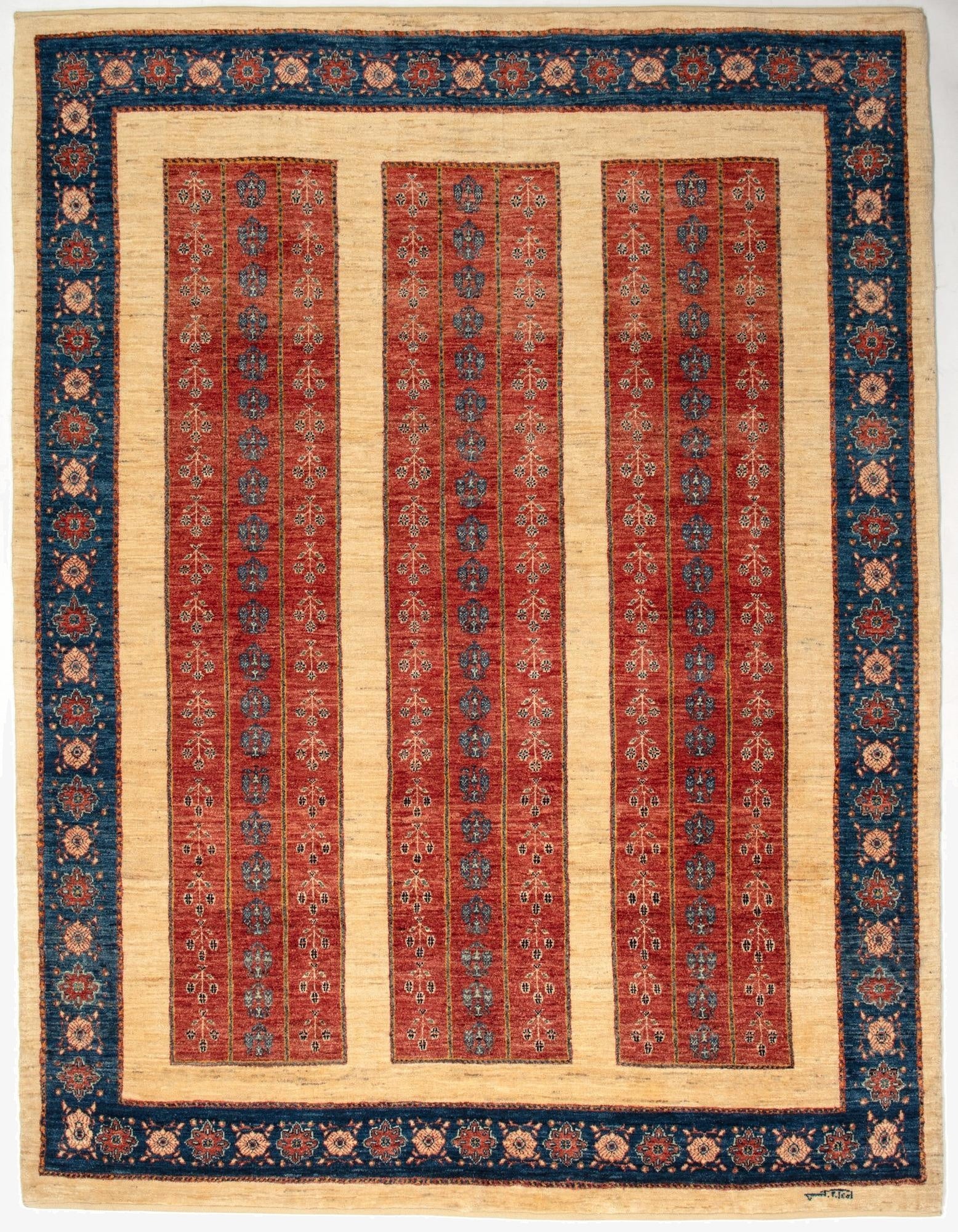 5' 10 x 7' 7 Kashkuli Rug