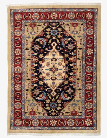 5' 1 x 7' Hand Knotted Kashkuli Persian Rug
