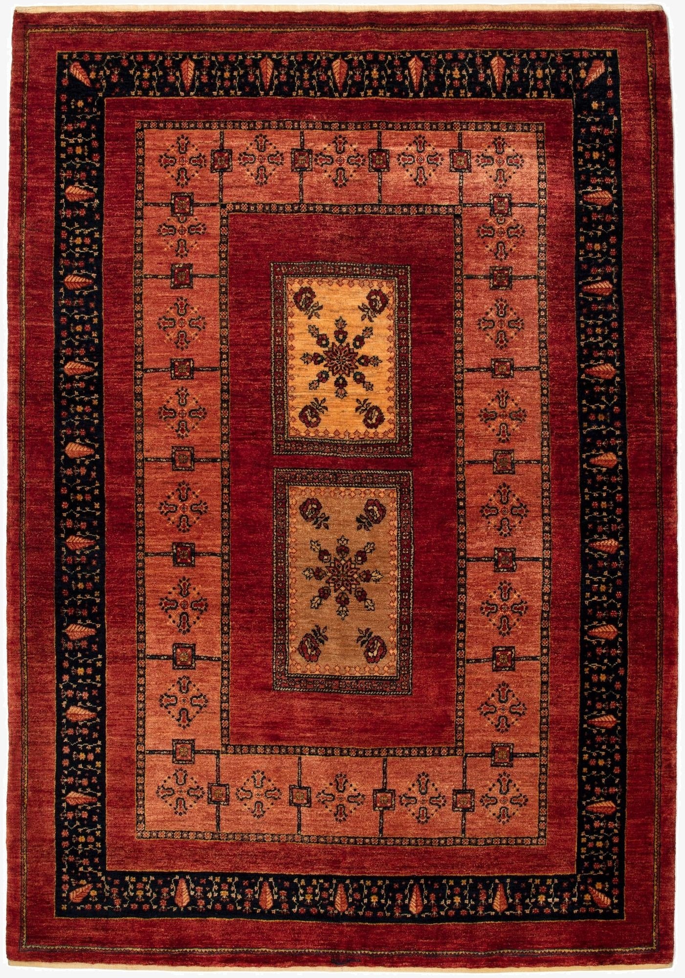 5' 7 x 8' Kashkuli Rug