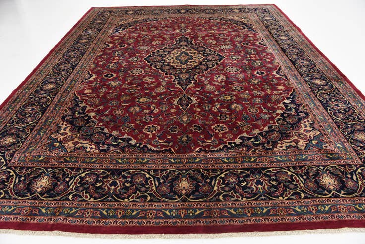Detail image of 9' 8 x 12' 7 Hand Knotted Kashmar Persian Wool Rug