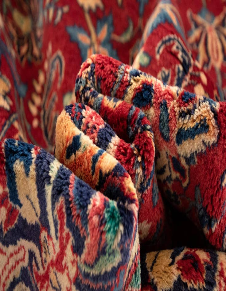 Detail image of 6' 10 x 10' 9 Kashmar Wool Rug