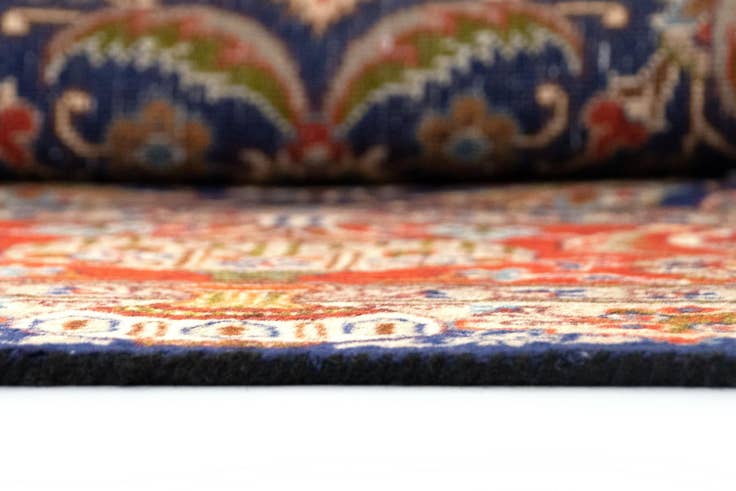 Detail image of 6' 5 x 9' 5 Kashmar Wool Rug