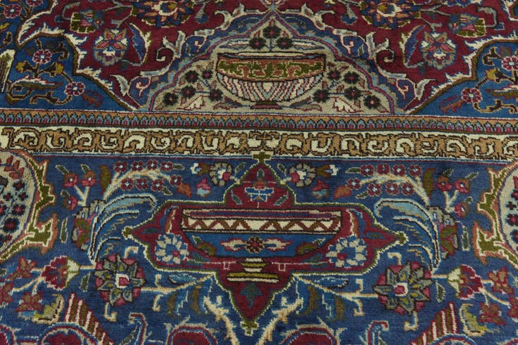 Detail image of 9' 9 x 12' 9 Hand Knotted Kashmar Persian Wool Rug