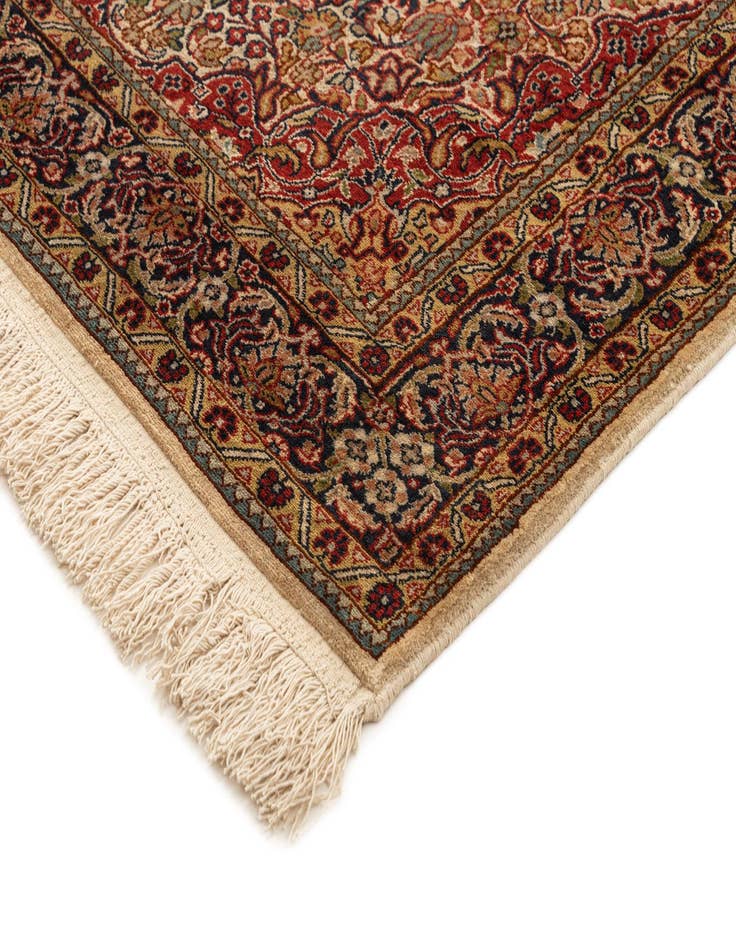 Detail image of 3' 1 x 5' 3 Kashmir Rug