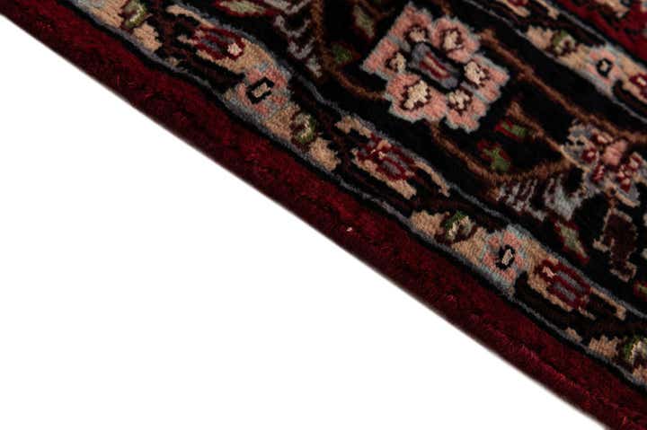 3' 3 x 5' 5 Hand Knotted Kashmir Oriental Rug
