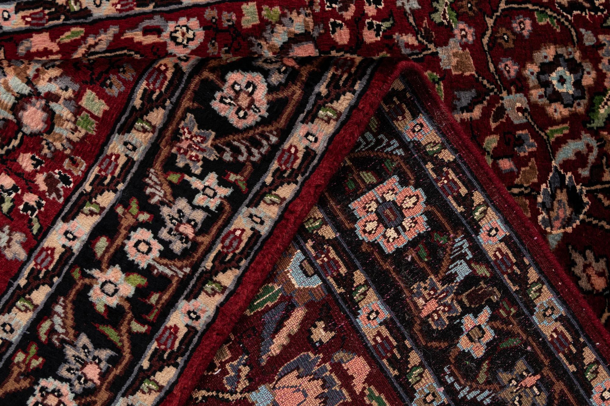3' 3 x 5' 5 Hand Knotted Kashmir Oriental Rug