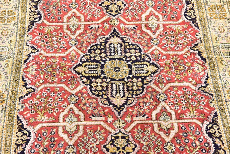 Detail image of 3' 7 x 5' 3 Hand Knotted Kashmir Oriental Wool Rug