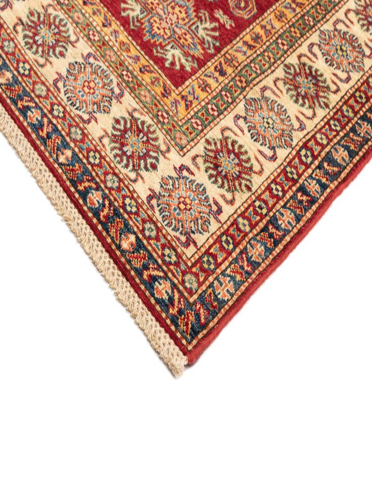 Detail image of 4' 10 x 6' 8 Kazak Wool Rug