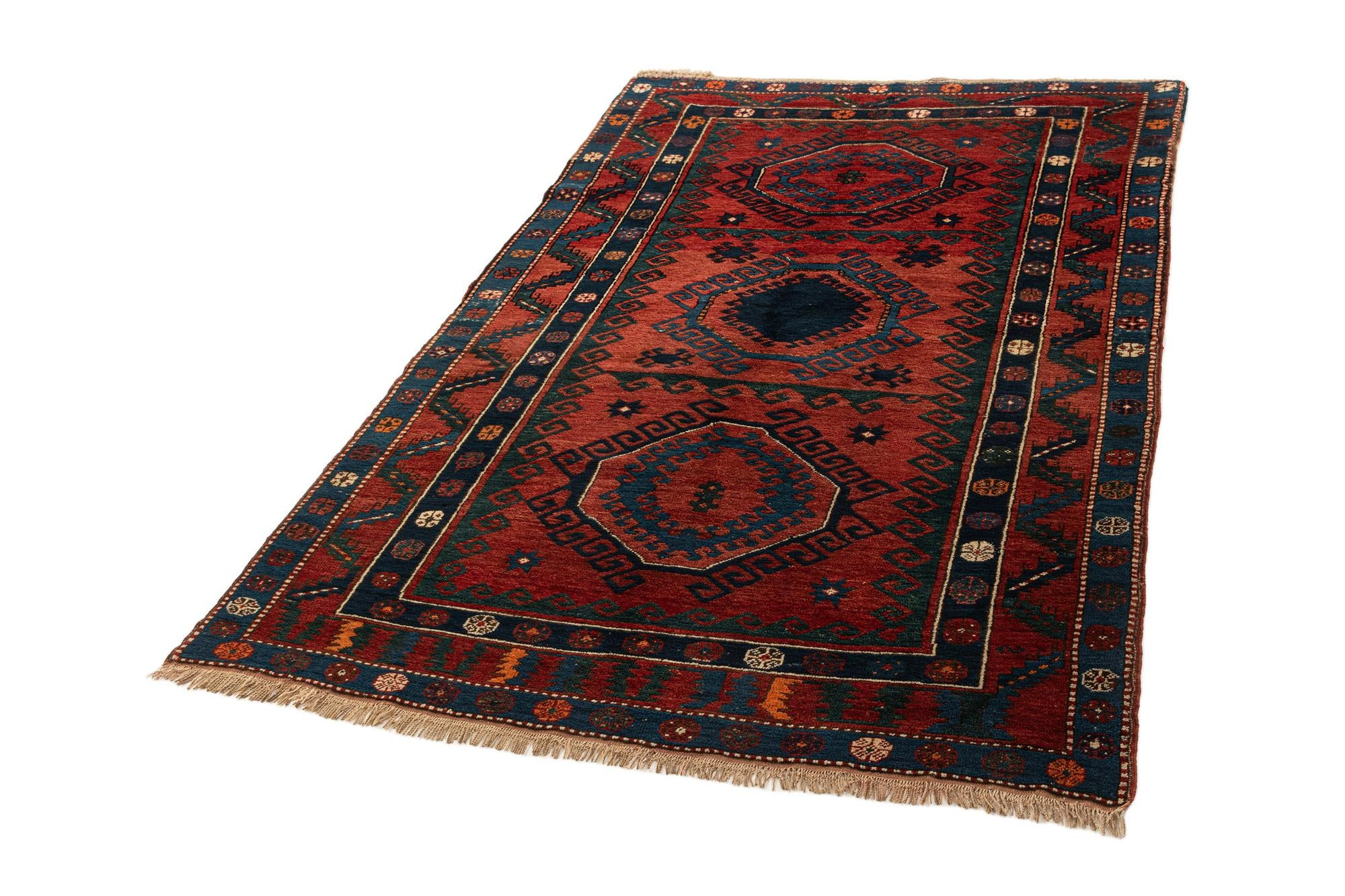 4' 11 x 7' 8 Kazak Rug