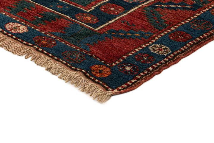 4' 11 x 7' 8 Kazak Rug