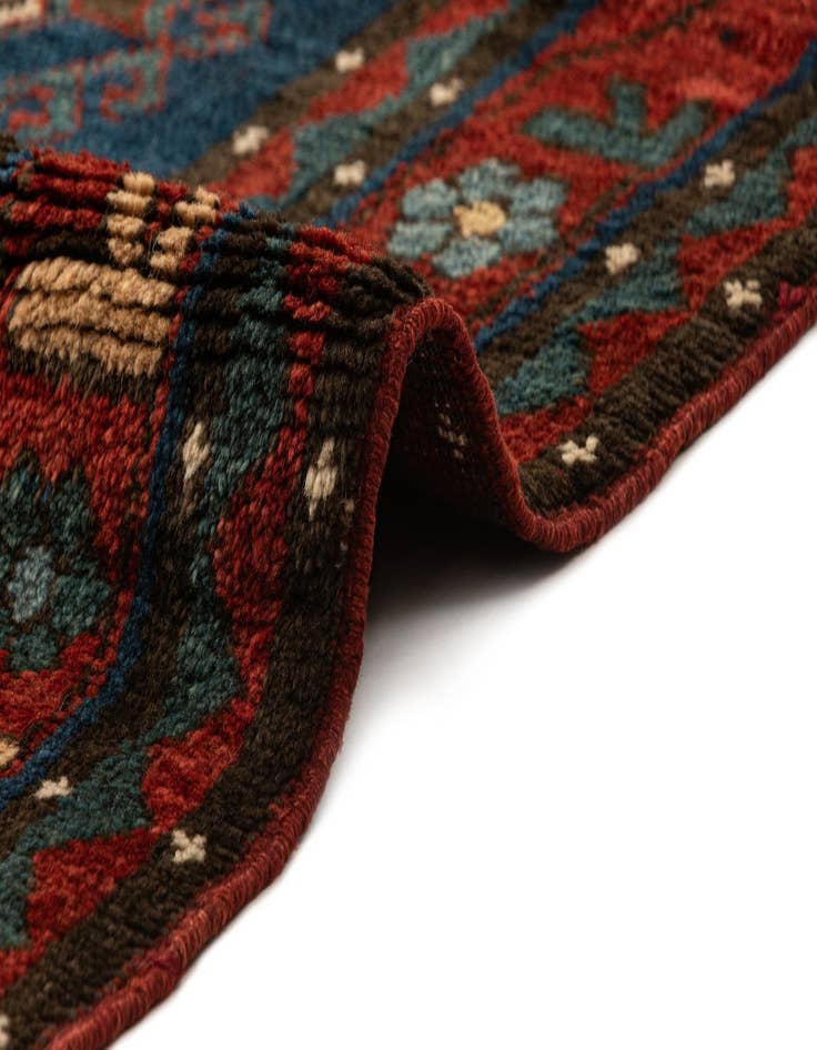 Detail image of 4' 10 x 8' 1 Kazak Rug