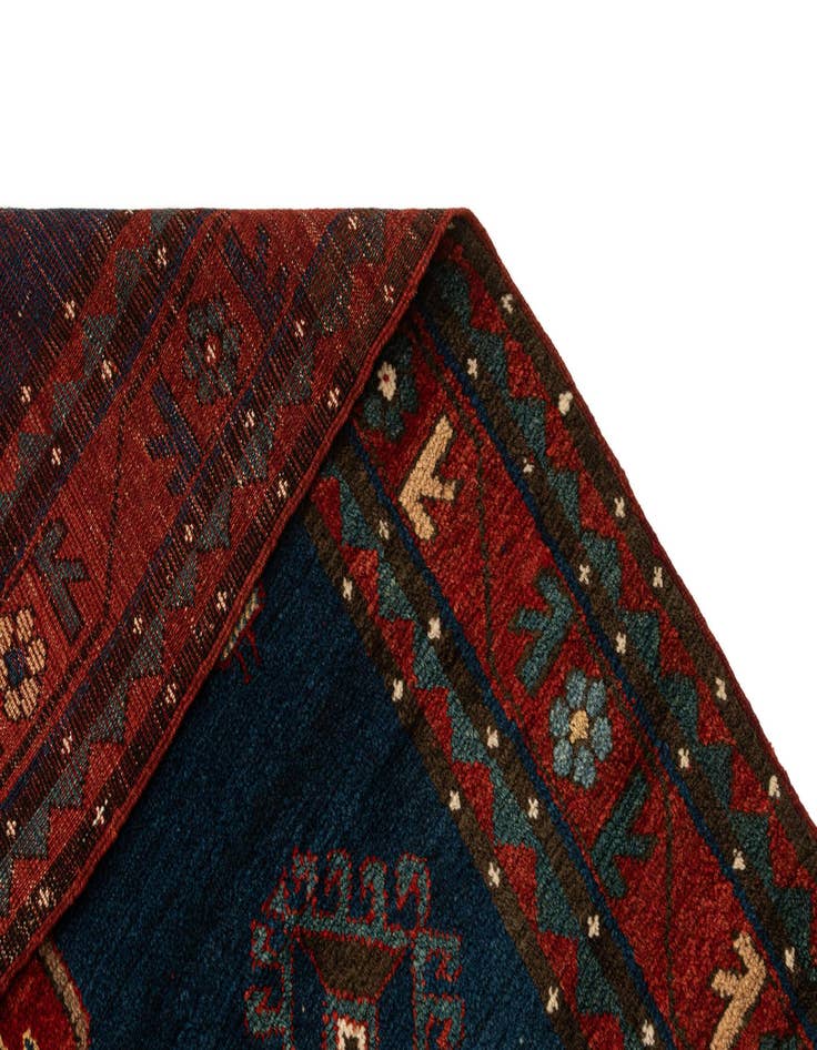Detail image of 4' 10 x 8' 1 Kazak Rug