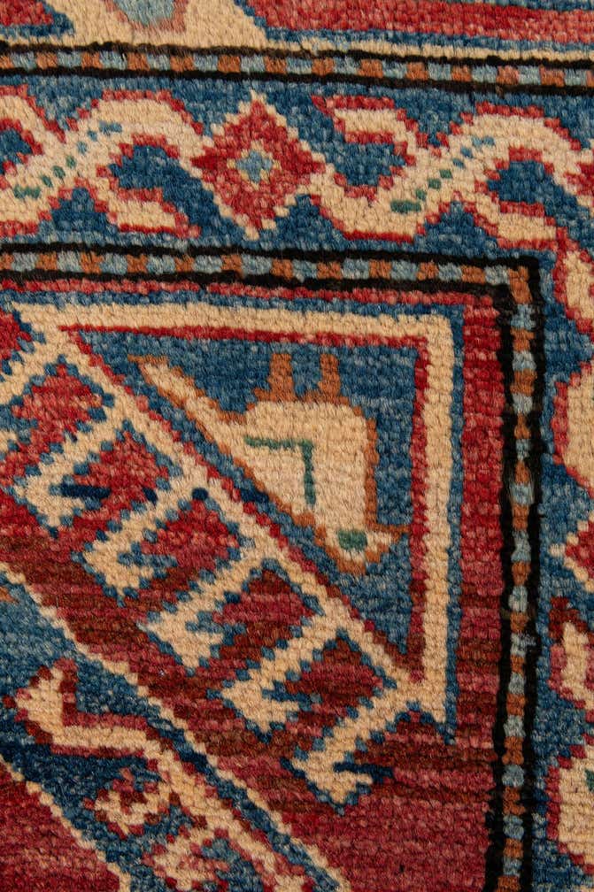 4' 9 x 7' 2 Hand Knotted Kazak Wool Rug