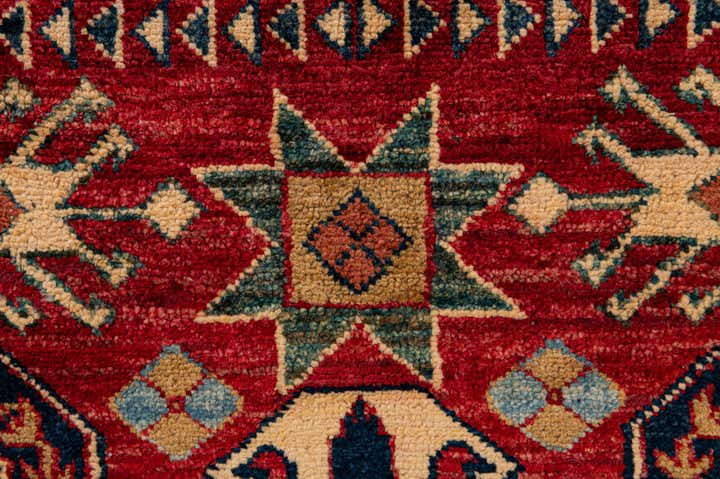 5' 11 x 8' 8 Hand Knotted Kazak Wool Rug