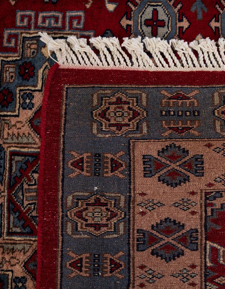 Detail image of 4' 2 x 5' 8  Hand Knotted Kazak Oriental Wool Rug