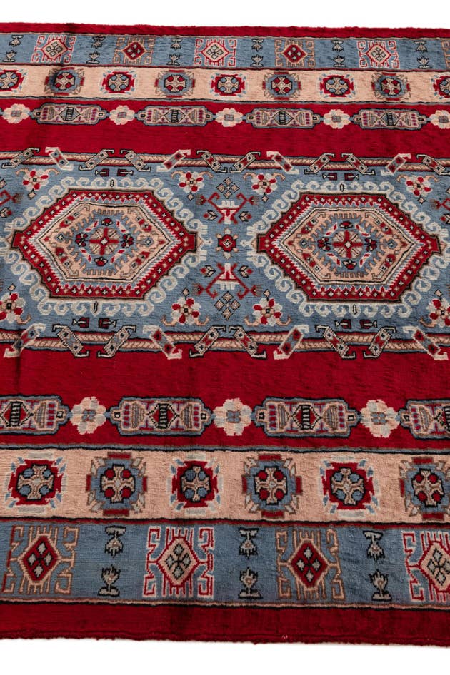 Detail image of 4' 2 x 5' 10 Hand Knotted Kazak Oriental Wool Rug