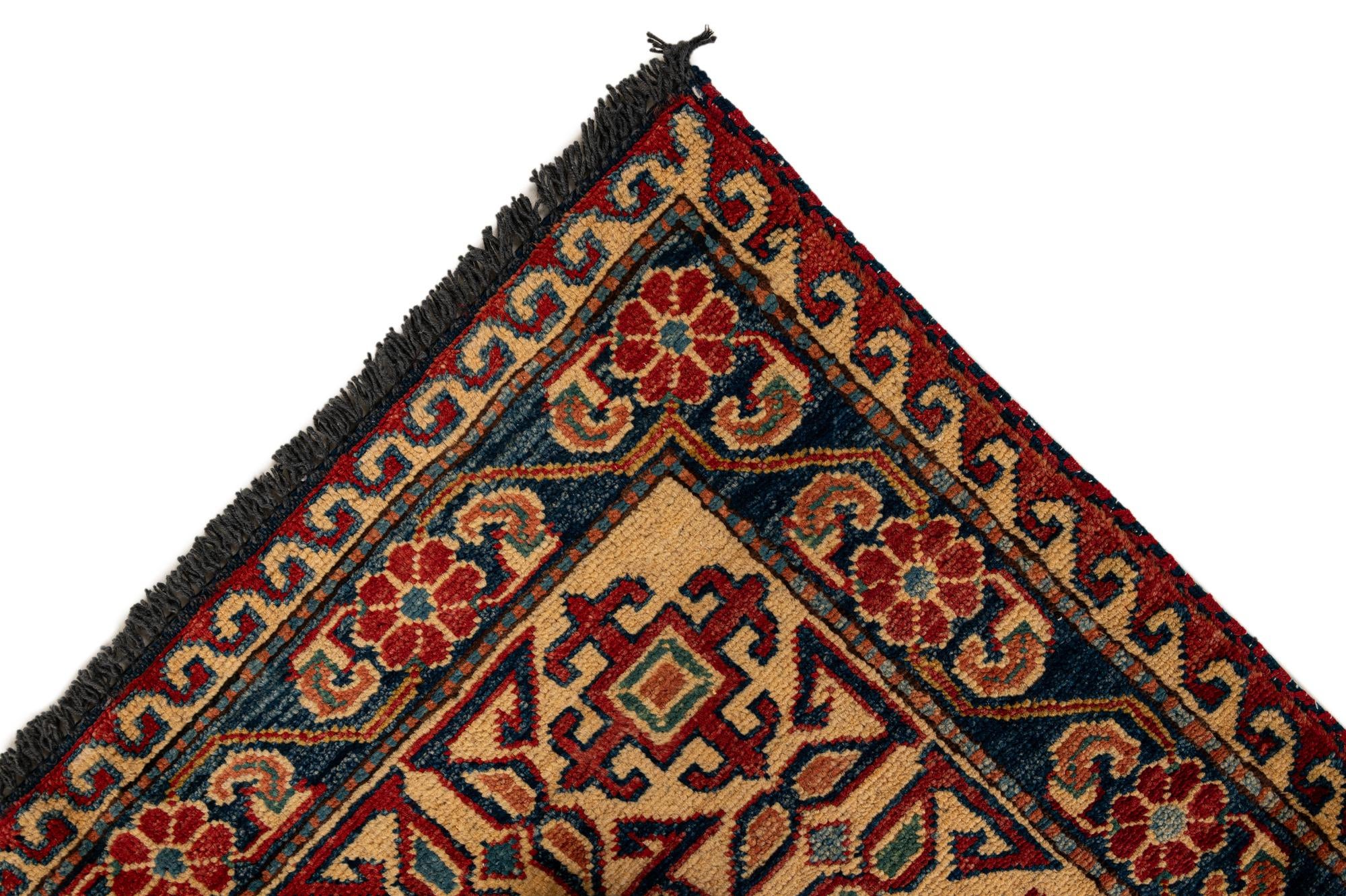 6' 1 x 8' 8 Hand Knotted Kazak Oriental Wool Rug