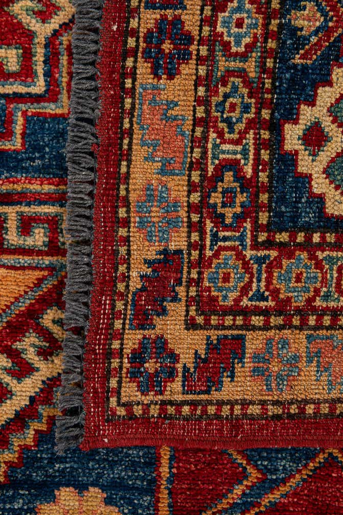 5' 11 x 8' 6 Hand Knotted Kazak Oriental Wool Rug