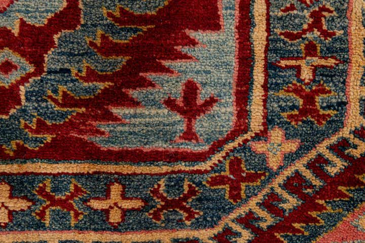 7' 1 x 8' 5 Hand Knotted Kazak Wool Rug