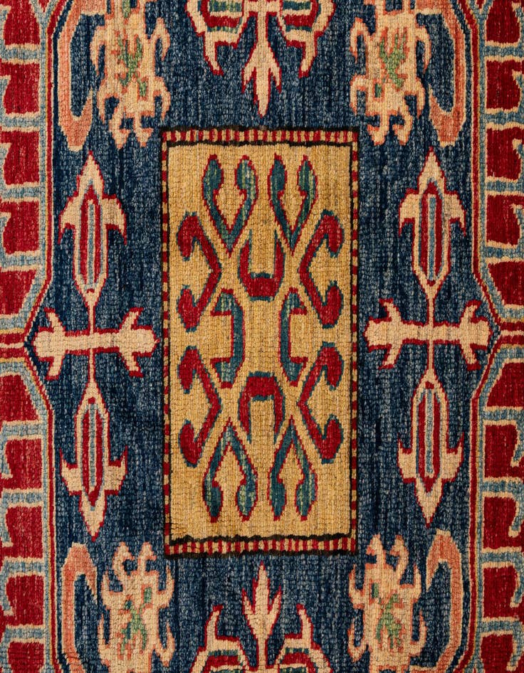 Detail image of 6' 5 x 8' 11  Hand Knotted Kazak Wool Rug
