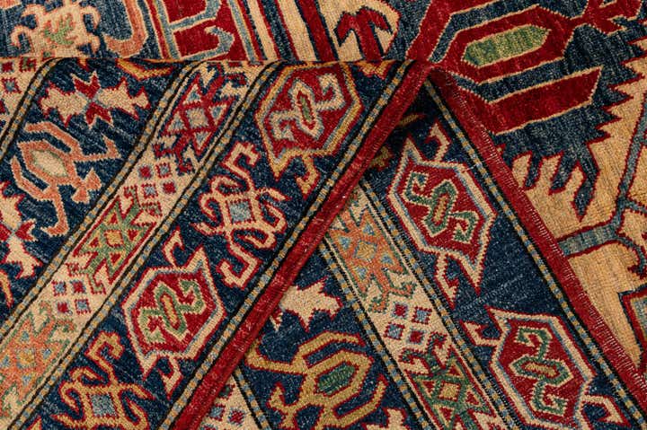 6' 5 x 8' 11 Hand Knotted Kazak Wool Rug