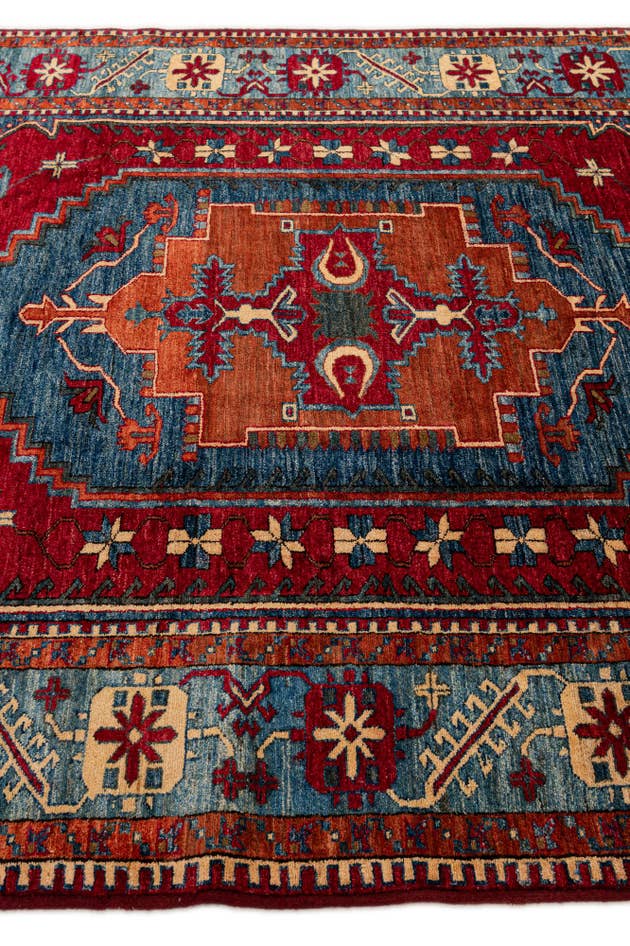 Detail image of 6' 8 x 10' 3 Hand Knotted Kazak Wool Rug