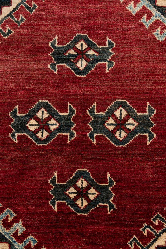 6' 9 x 10' 3 Hand Knotted Kazak Wool Rug