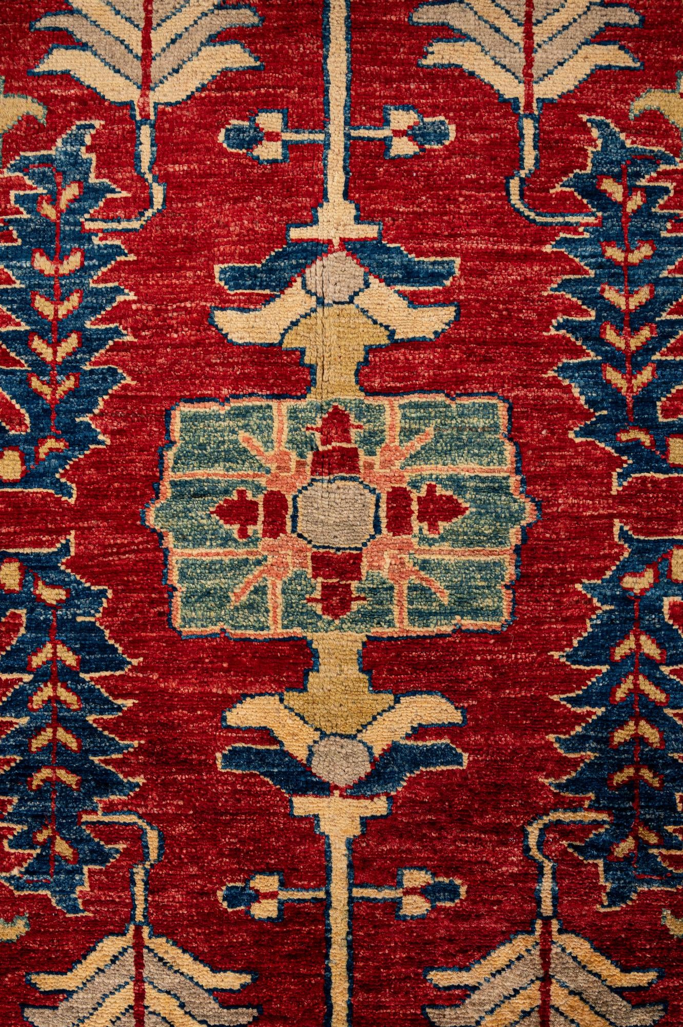 6' 11 x 9' 11 Hand Knotted Kazak Wool Rug